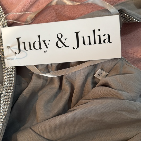 NWT JUDY & JULIA Silver Beaded Crystal Evening Gown Dress Sz 12 GORGEOUS Z42 - Picture 8 of 9